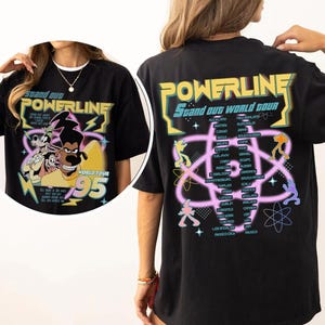 Camiseta Disneyland Powerline Stand Out World Tour 95 Comfort Colors, Camiseta Powerline de la película de Goofy, Camiseta a juego para la familia, Camiseta del Reino Mágico imagen 2