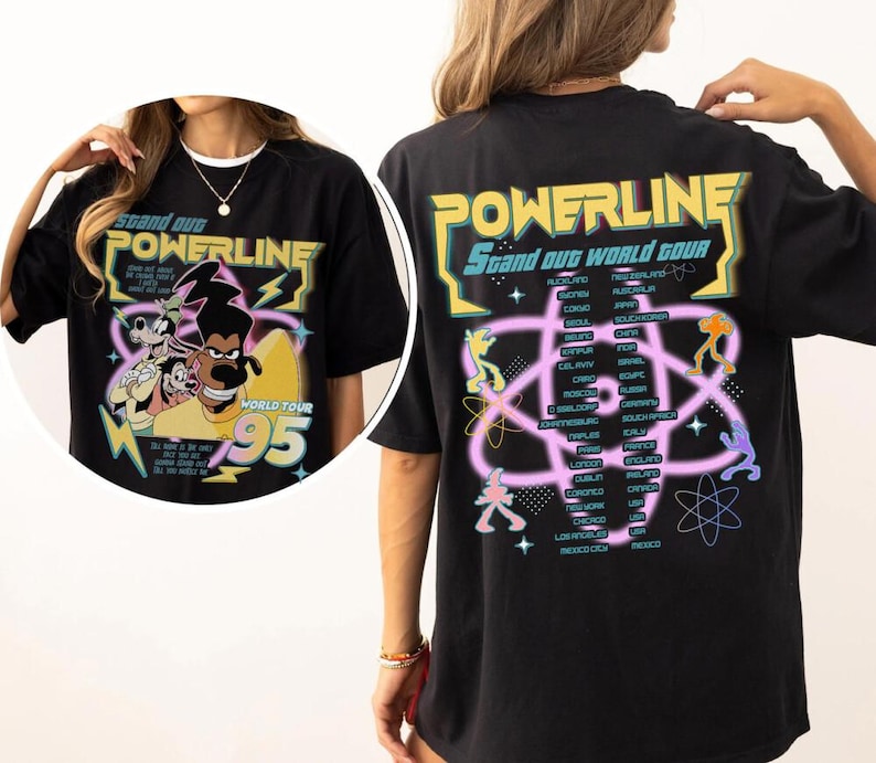 Camiseta Disneyland Powerline Stand Out World Tour 95 Comfort Colors, Camiseta Powerline de la película de Goofy, Camiseta a juego para la familia, Camiseta del Reino Mágico imagen 2