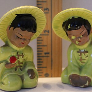 Ceramic Salt and Pepper Shakers Vintage Oriental Kneeling People