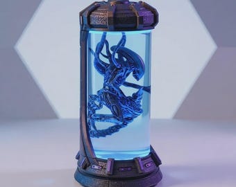 Nueva lámpara de noche de resina con forma de Xenomorfo, lámpara de laboratorio LED con forma de tubo de muestra, decoración de cápsula alienígena, lámpara artística de epoxi, regalo único para coleccionistas