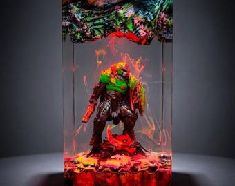 New Doom Slayer Resin Lamp – Handmade LED Night Light | Doom Guy Epoxy Art | Gaming Room Decor Gift for FPS