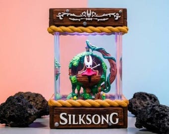 Mini Silksong Hornet Resin Lamp Diorama| Hand Painted Hollow Knight Fan Art| Desk Decor Gaming Room Collectible| Gift For Gamers