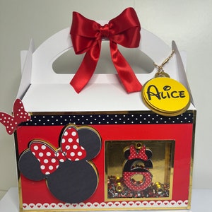 Minnie Party Favor Box / Minnie Custom Candy Box / Minnie-Themed Favor Box / Mickey / Minnie Mouse Party Supplies and Decoraciones