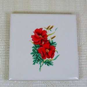 Ceramic Spoon Rest / Ceramic Tile Trivet / Christmas Spoon Rest / Christmas Coaster / Christmas Decor / Red Flower Trivet / Kitchen Trivet