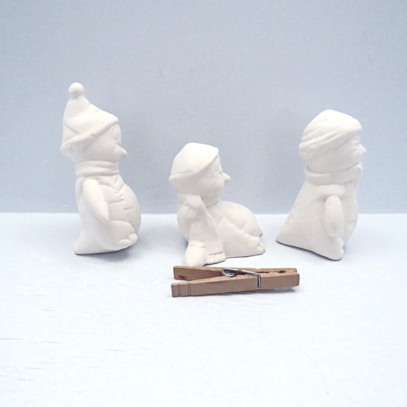 Handmade Ready to Paint Ceramic Winter Penguin Figurines, Unpainted Penguin Statues, Winter Decor image 6