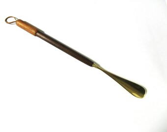 Shoe Horn Long Reach Made  Of Walnut And Cherry Wood HD