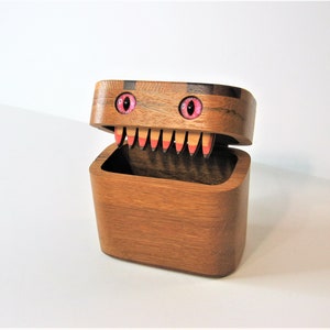 Creature Treasure Box Made Of Eight Woods Glass Dragon Eyes image 1