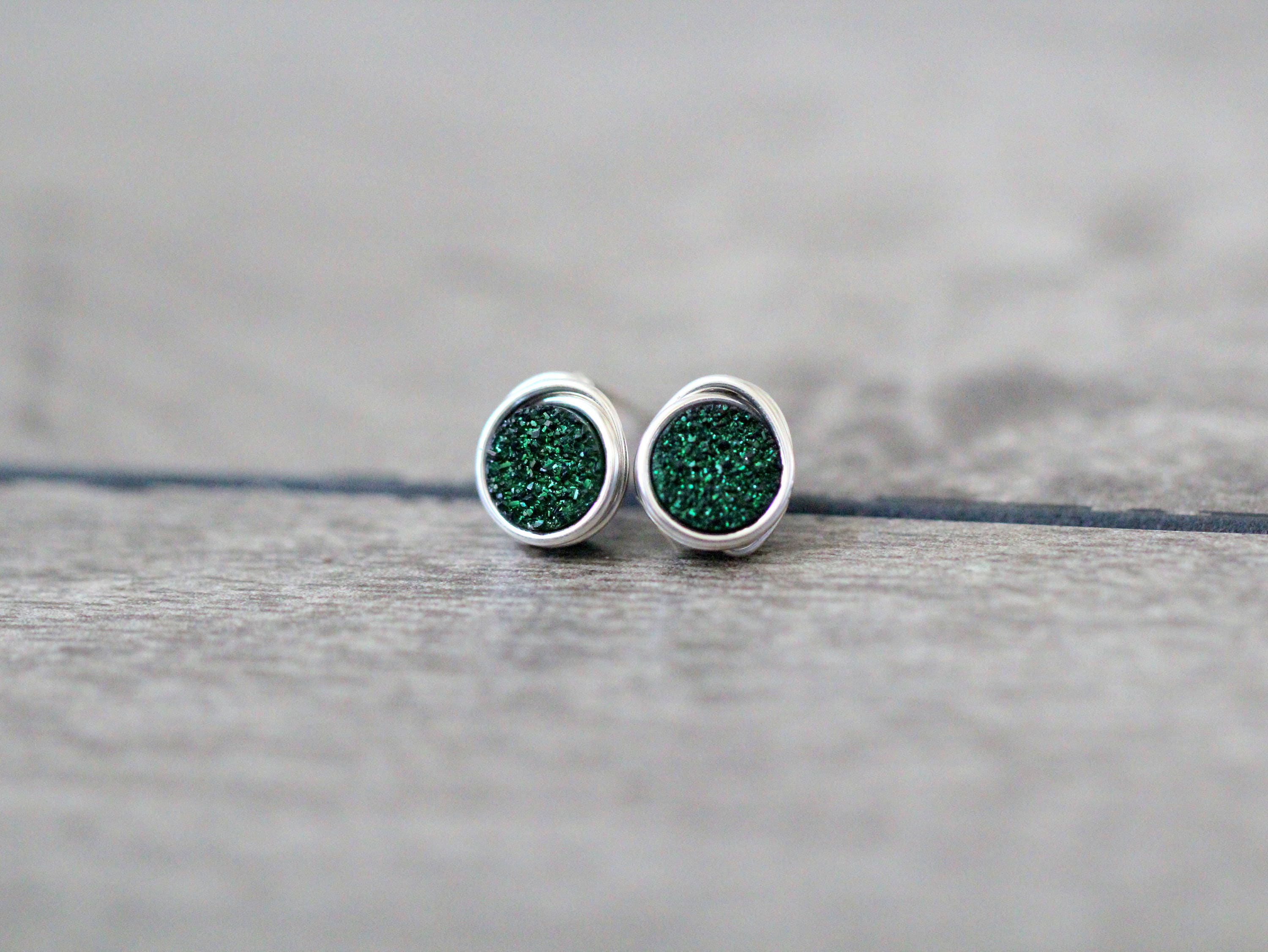 Emerald Druzy Studs Tiny Post Green Earrings in Gold - Etsy