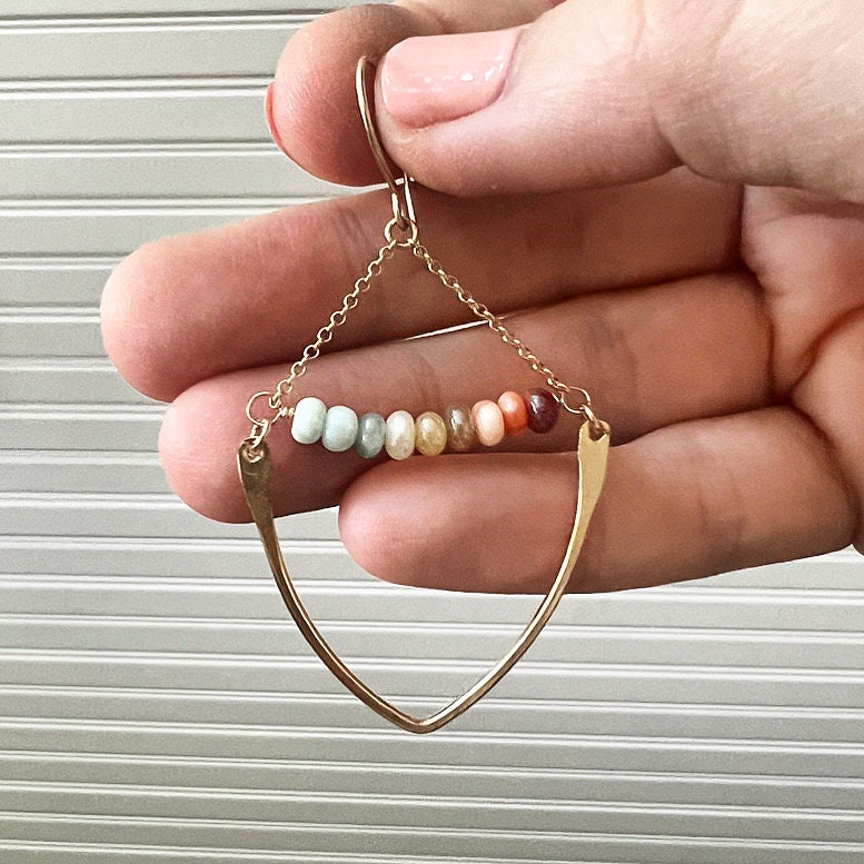 オパールシャンデリアイヤリング、マルチカラー10月誕生石マーキス