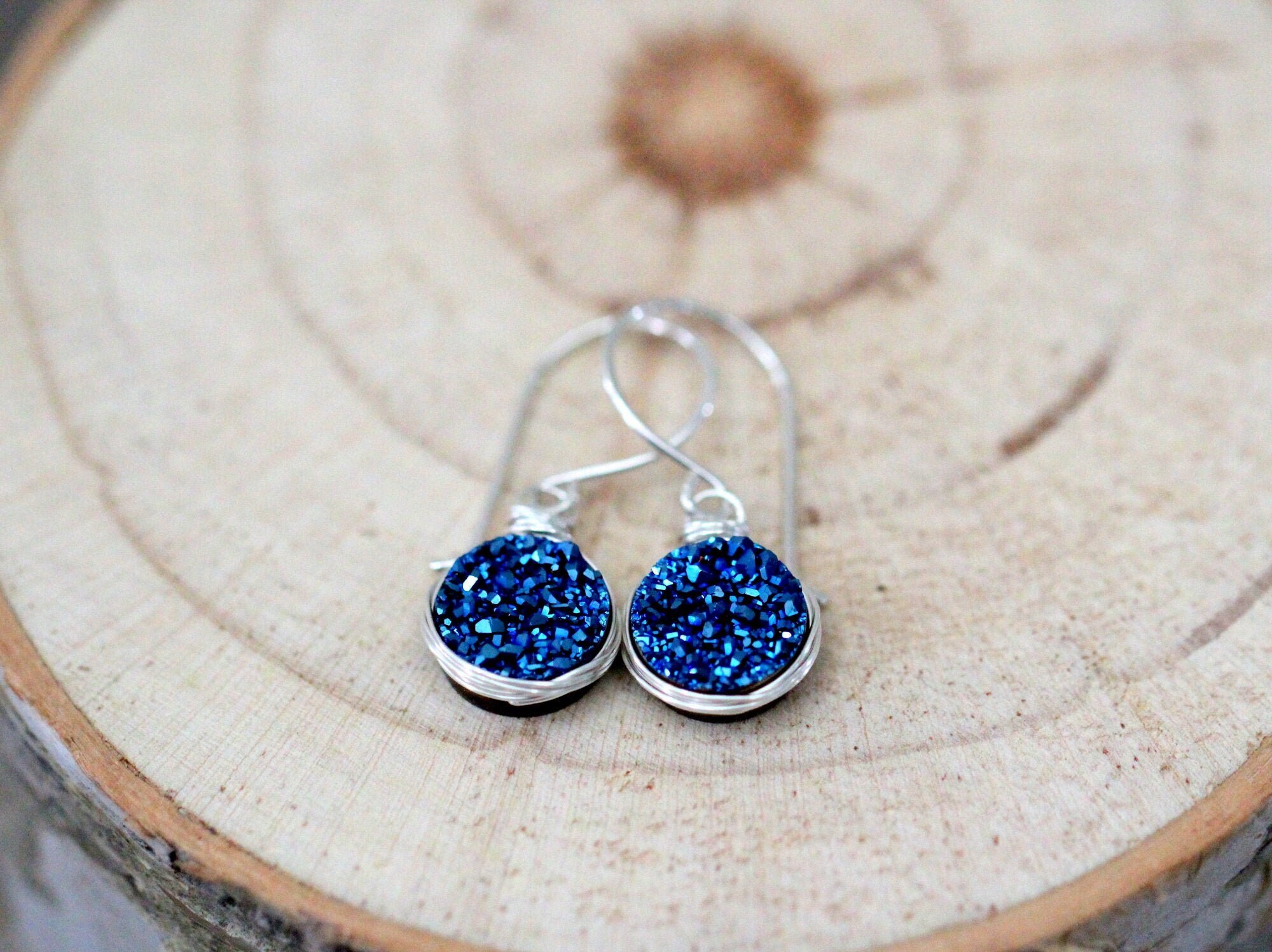 SaressaDesigns Etsy