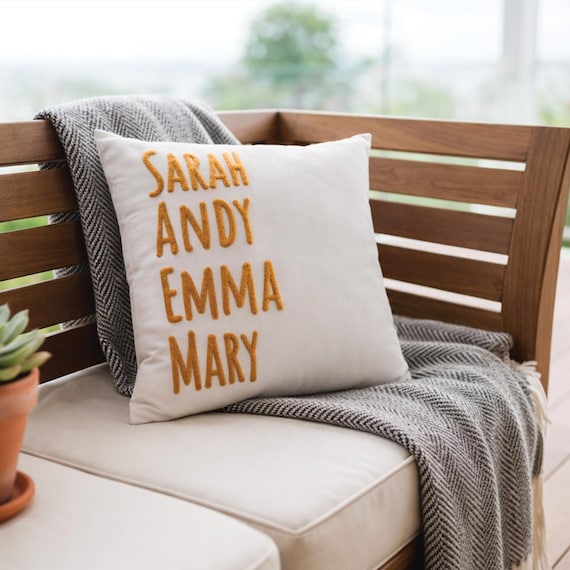 Custom Embroidery Family Names Pillow, Personalized Names Pillow,, Grandchildren Names Pillow, Grandma Gift, Gitf for Her, Gift for Mom