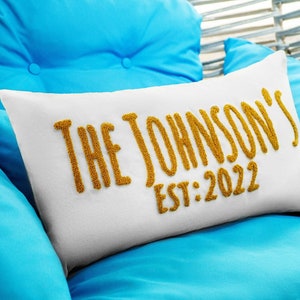 Custom Embroidery Wedding Gift Pillow, Caligraphy Pillow, Wedding Shower Gift, Engagement Gift, Couple Gift, Personalized Wedding, Pillow