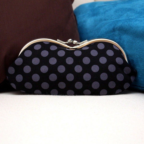 Sunglasses case in Black and Gray Polka Dot Frame Glass Case