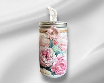 Porta pañuelos en tarro de cristal con rosas rosadas