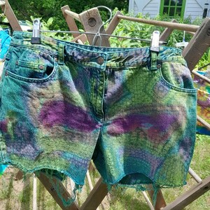 Distressed Shorts Tie Dyed mid rise Jeanology size 14 Aqua Marine Pink Purple Orange Turquoise Yellow Snake Scale Bleached Pattern Shorts image 3