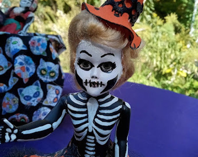 Skeleton Witch Halloween Doll With Casket Cute Halloween Etsy