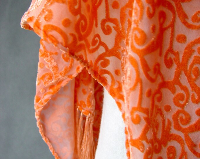 peach velvet shawl