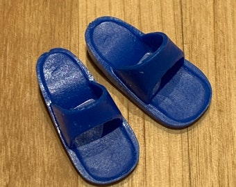 Vintage Sindy blue sandal type shoes.