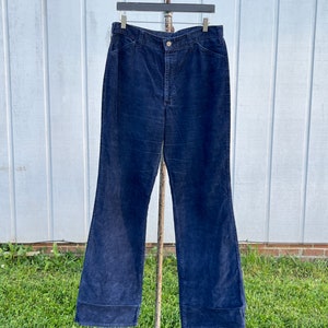 Vintage 1970s Lee Corduroy Flare Pants Size Women's 28 Vintage 1970s Lee Corduroy Flare Pants Size Women's 28