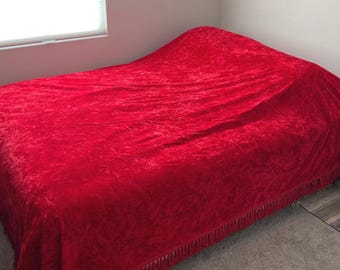 1970s Crushed Velvet Tasseled Kingsize Bedspread