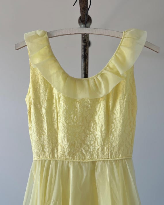 1950s Chiffon Gown - image 2