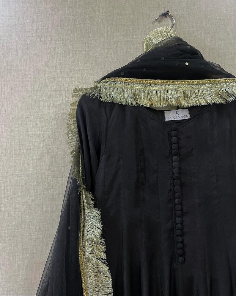 Aahna Kalidar Angrakha Maxidress