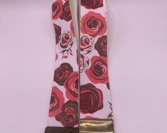 Red Roses Wristlet, Flower Glow Wristlet, Car Key Wristlet, Womens Keychain Accessory, Handmade Key Wristlet