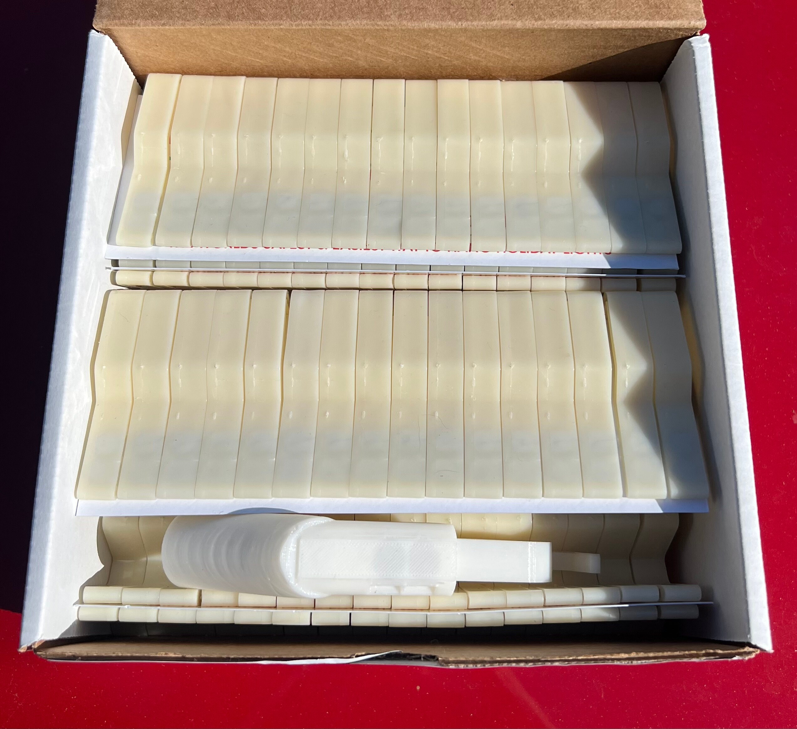 Ladderless Christmas Light Clips for Gutters 64 Clips