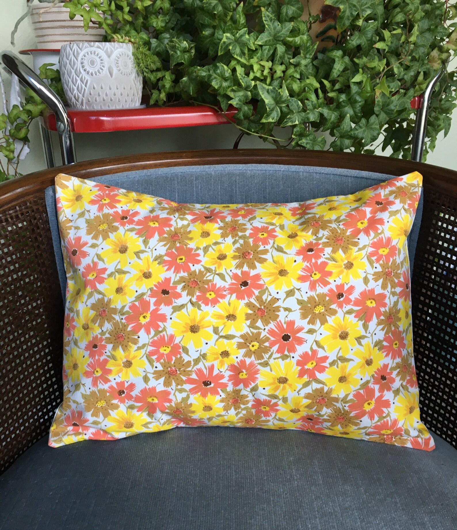 Pillow Cover 12 x 16 Vintage Fabric Bright Retro Etsy
