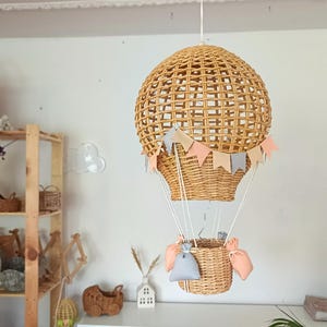 Hot Air Balloon Decor: Boho Nursery, Playroom Decoration, mobile travel theme