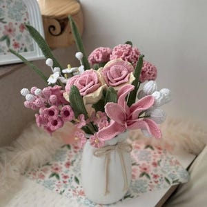 Häkelblumenstrauß Muster, Pflanze häkeln, Kunstblumen Muster, Lilien Blume häkeln, Blumenstrauß gehäkelt, Tulpe gehäkelt, Rose gehäkelt