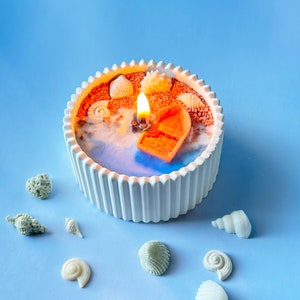 Summer Candle Soy Wax Candle Ocean Breeze Candle Handmade Unique Gift for Her Home Decor Beach Candle
