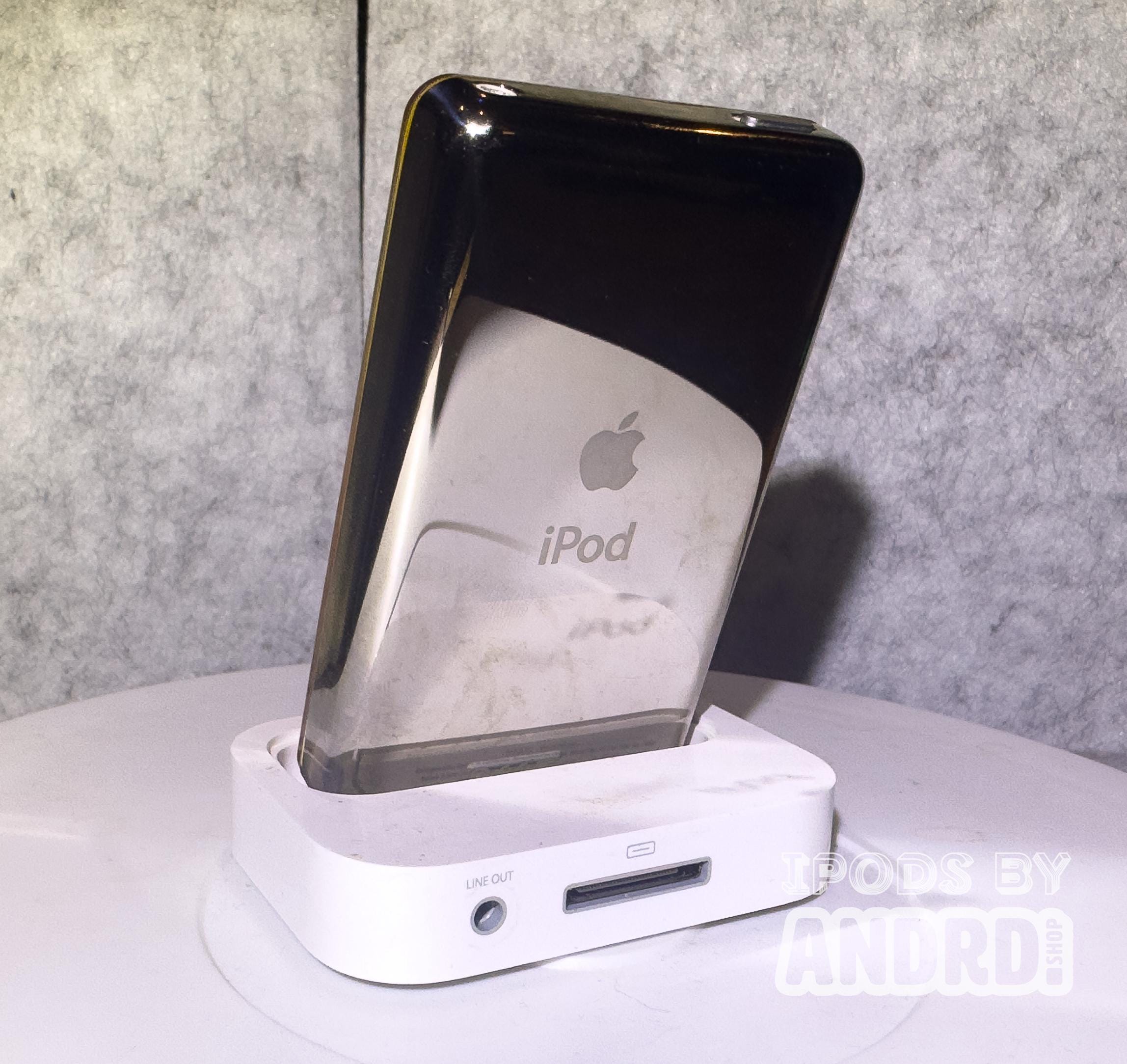 Custom Transparent Orange on Stainless Ipod 5.5 Gen - 1TB, Taptic