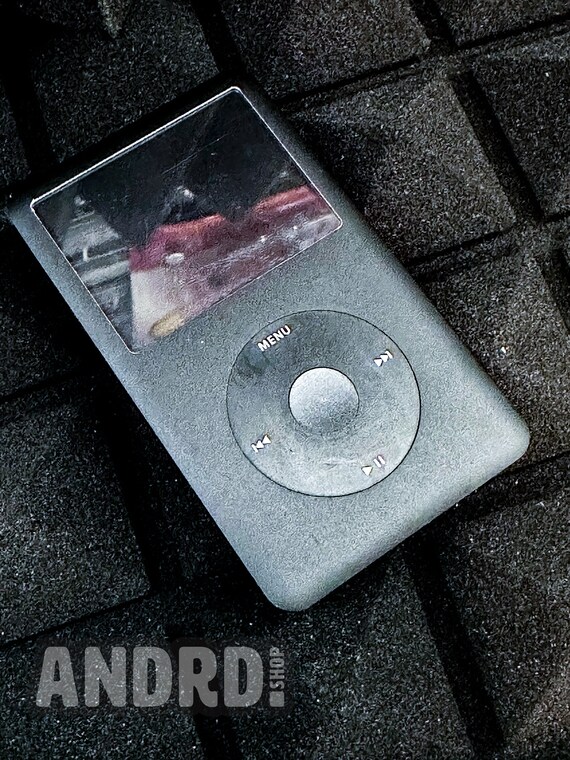 128GB Ipod Classic 6th Gen -flash Modded & New Battery