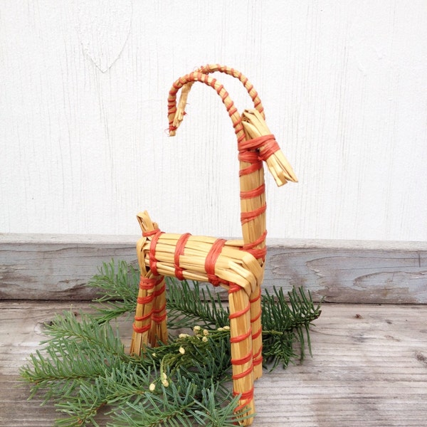 Vintage Swedish Straw Goat, Small, Petite Swedish Goat, Vintage Swedish Christmas,