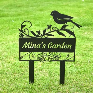 Personalized Garden Metal Sign With Stake, Custom Garden Bird Sign, Minimalist Metal, Gardener Name Metal, Gift for Mom, Outdoor Yard Art