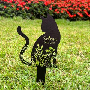 Personalized Cat Memorial Stake, Custom Grave Marker with Flowers, Pet Loss Gift, Cat Garden Decor, Remembrance Yard Sign, Gift for grandma