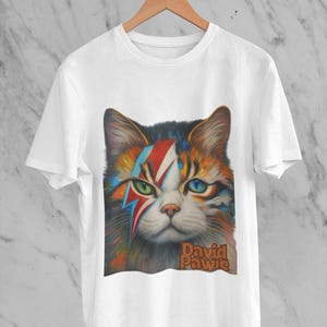 David Pawie Bowie-Inspired Cat T-Shirt