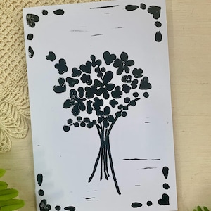 Handgemaakte blokdrukkaart "Boeket van harten en bloemen": handgesneden, gedrukte Poolse linosnede, bruiloft, eerste verjaardag, verloving