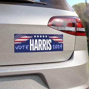 Autobumpermagneet formaat 10 x 3 President Harris automagneet 2024 vinylmagneet auto 2024