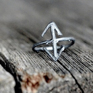 TEIWAZ Rune Ring, sterling silver twigs Victory, Warrior, Triumphant image 1
