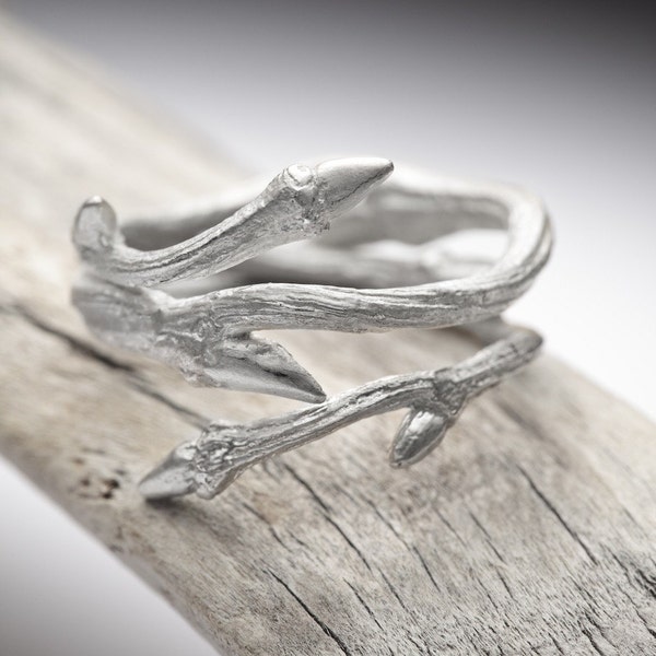 Elvish Twine sterling silver twig ring - stacking ring - RedSofa jewelry