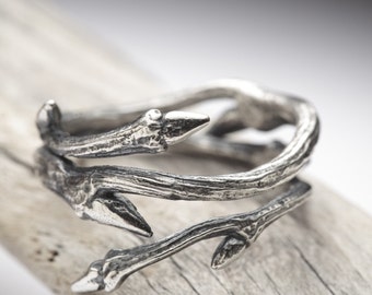Elvish Twine stacking ring - dark sterling silver twig ring - RedSofa jewelry
