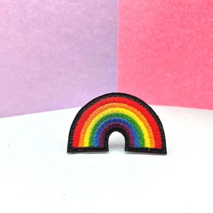 Small Rainbow patch,Colorful iron on patch ,embroidered patch, aesthetic patch, for jacket/bags/DIY projects for kids
