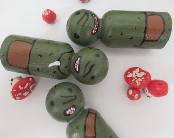 Peg Doll Set Fairy Tale Pegs, Goblins, Fairytale Toys, Hand Painted Pegs, Wooden Pegs, Magical Pegs, Wooden Toys, Elves, Dwarfs,3 Peg People