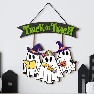 Personalized Classroom Door Hanger, Crayon Name Sign, Classroom Door Sign, Ghost Classroom Door Hanger Sign, Teacher Halloween Gifts