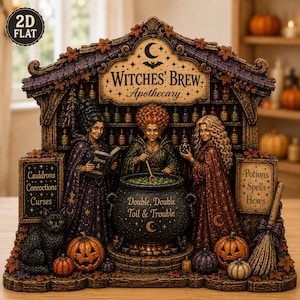 Puede incluir: Un adorno de mesa con tres figuras de brujas detrás de un gran caldero con la inscripción Double, Double Toil & Trouble. La estructura incluye estantes con frascos de pociones, un gato negro, calabazas y letreros que dicen Witches' Brew.