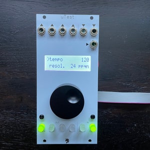JakPlagg uTest Eurorack module redesign of Mutable Tester