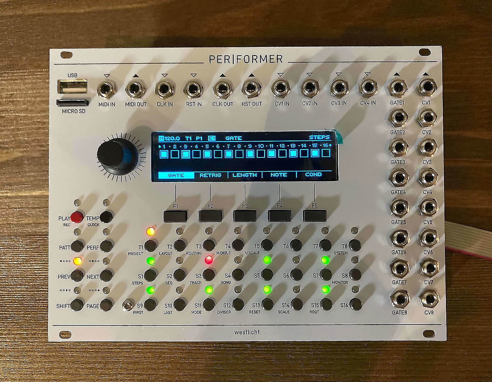 Westlicht Performer 8 トラック シーケンサー ユーロラック FLAME