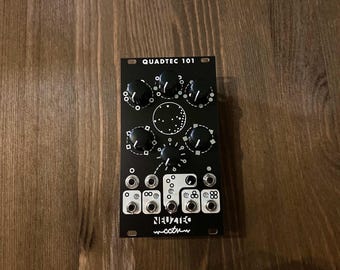 CCTV Quadtec-101 Oscylator Quad Panning zasilania na potrzeby festiwalu Neuztec 4